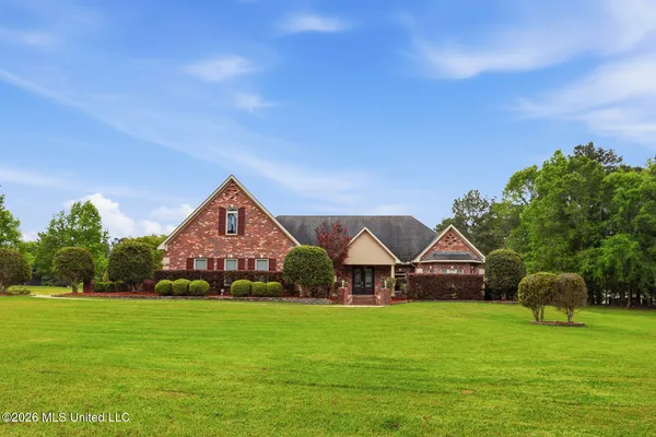 $539,000 | 559 White Oak Road, Florence, MS 39073