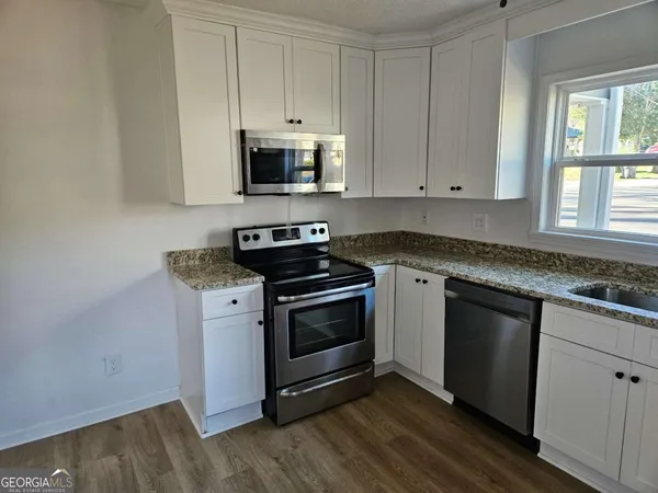 $1,150 | 417 North Georgia Avenue, Bremen, GA 30110