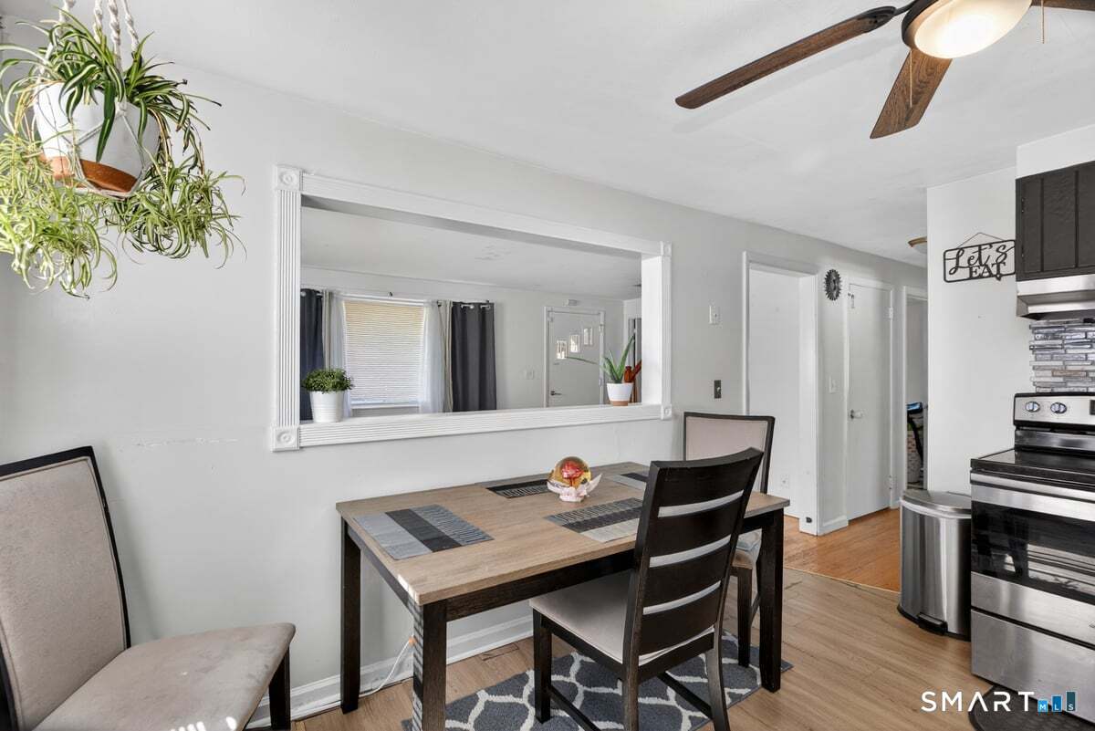 1 Leonard Road Enfield, CT 06082 - Photo 27 of 40