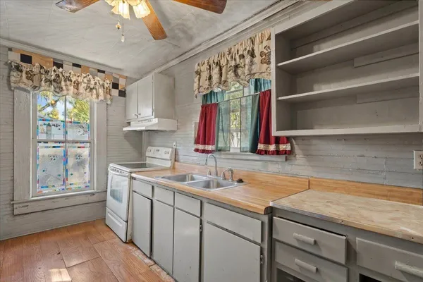 $82,000 | 210 South Center Street, Perry, FL 32347