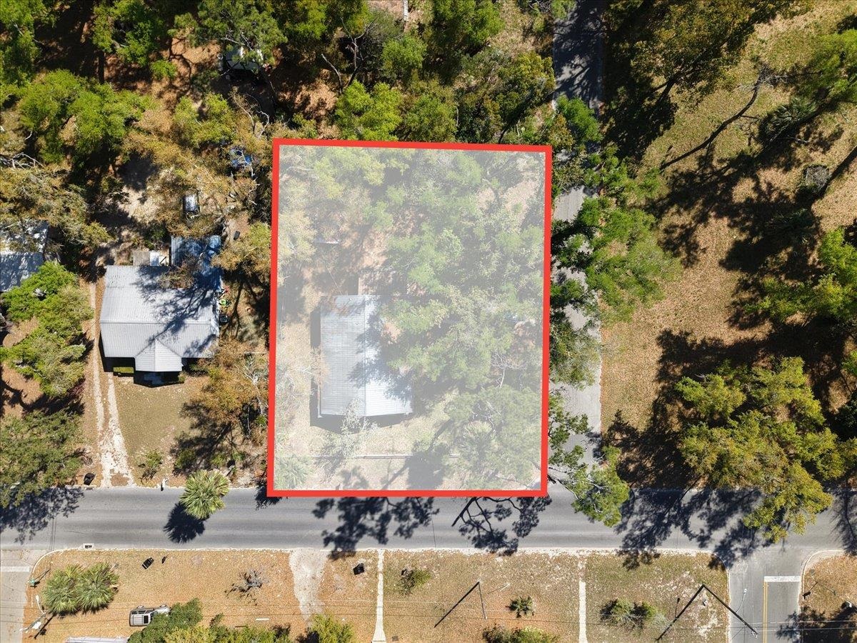 210 South Center Street Perry, FL 32347 - Photo 2 of 21