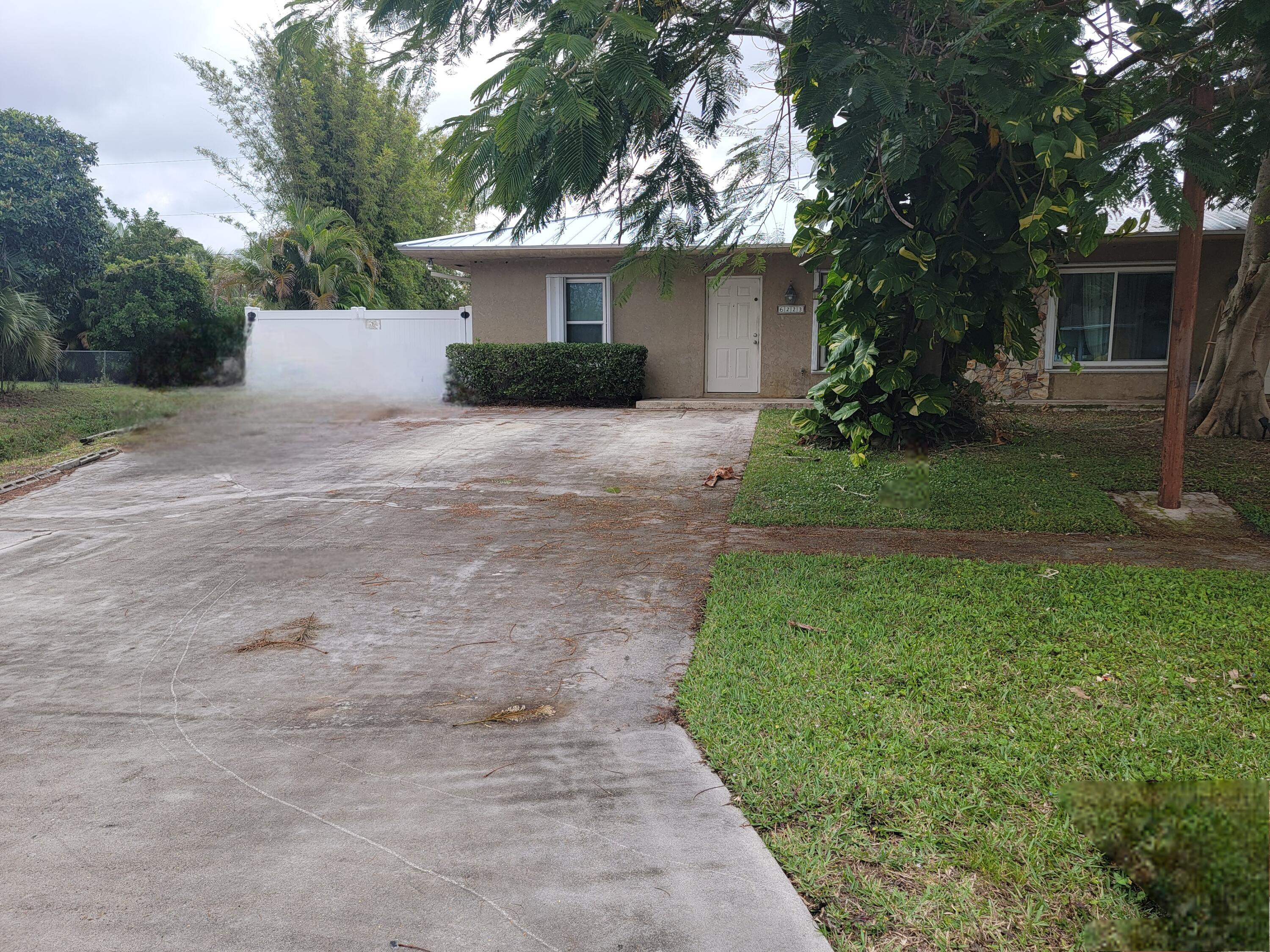 6223 Allen Street Jupiter, FL 33458 - Photo 2 of 3 20260114_113122