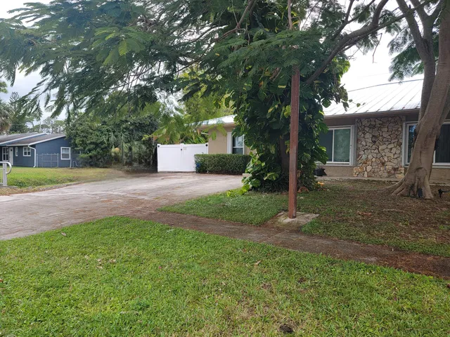 $2,900 | 6223 Allen Street, Jupiter, FL 33458