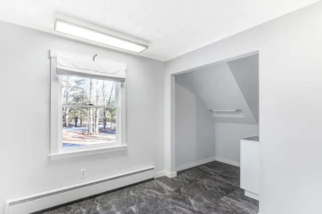 $450,000 | 8 Beech Hill Road, Blue Hill, ME 04614