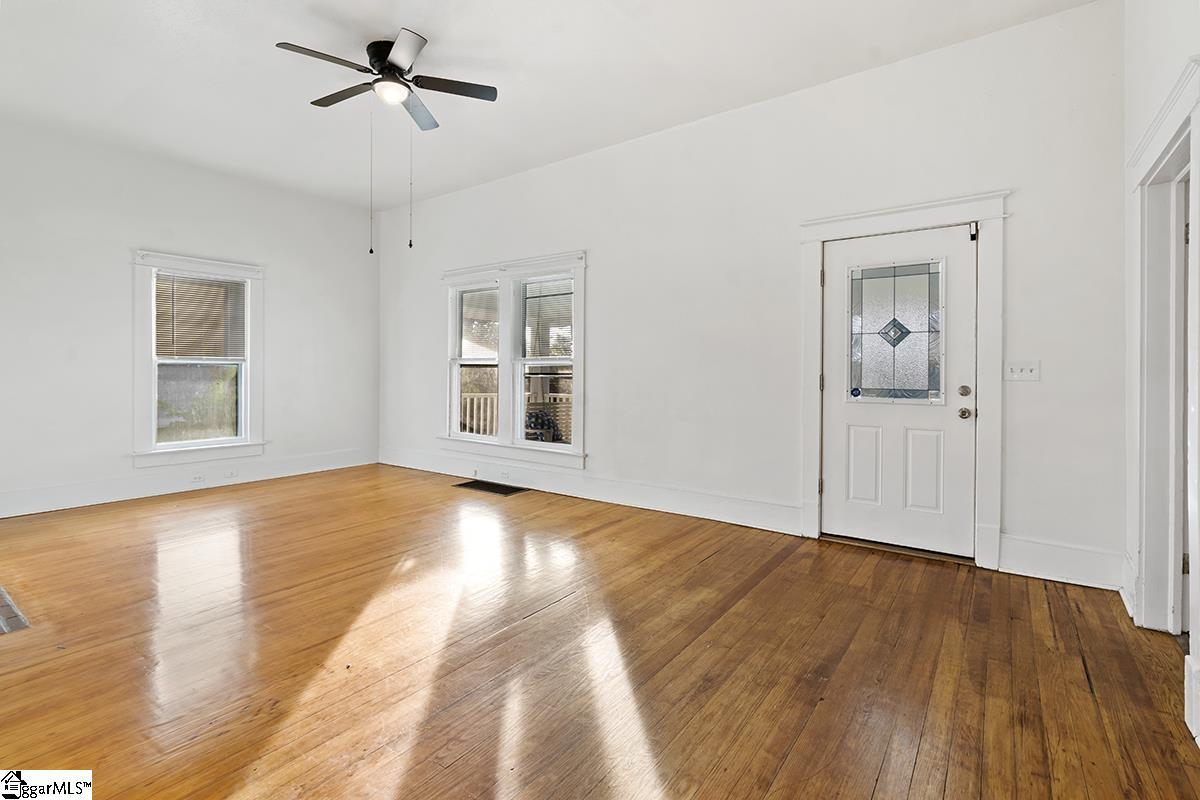 40 Smith Street Ware Shoals, SC 29692 - Photo 11 of 22