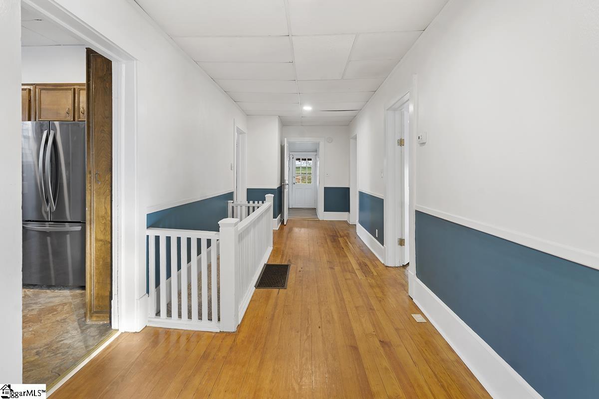 40 Smith Street Ware Shoals, SC 29692 - Photo 8 of 22