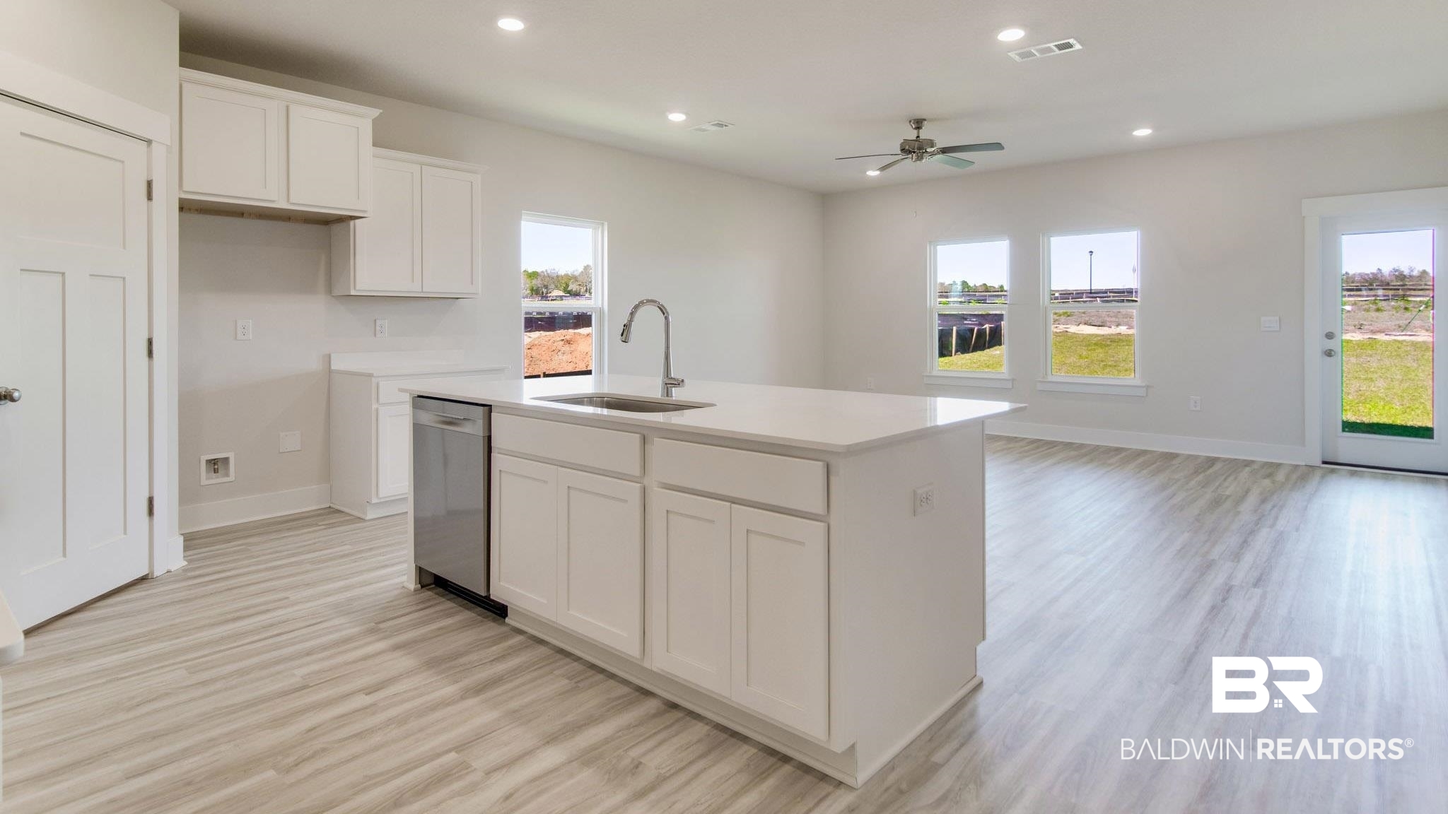 30653 Asheville Road Daphne, AL 36527 - Photo 5 of 37