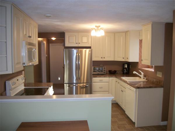 10 Oakcrest Road Lynn, MA 01904 - Photo 4 of 21 Gallery Image 4