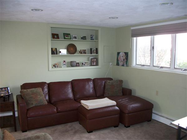 10 Oakcrest Road Lynn, MA 01904 - Photo 7 of 21 Gallery Image 7
