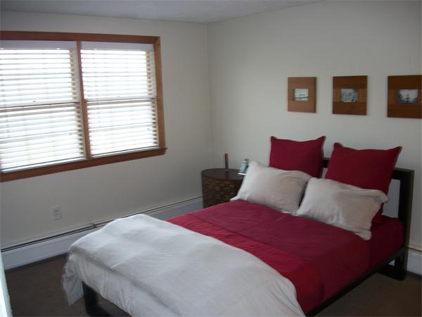10 Oakcrest Road Lynn, MA 01904 - Photo 10 of 21 Gallery Image 10