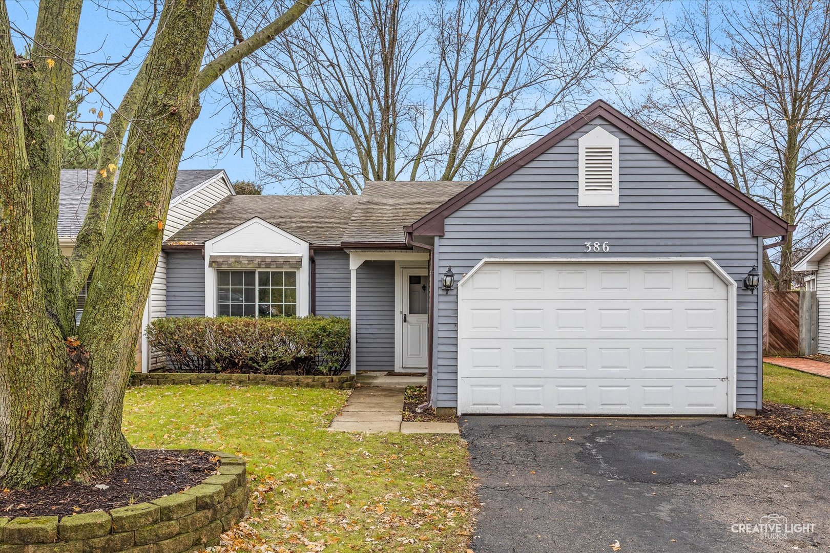 386 Campus Drive Elgin, IL 60120 - Photo 1 of 17