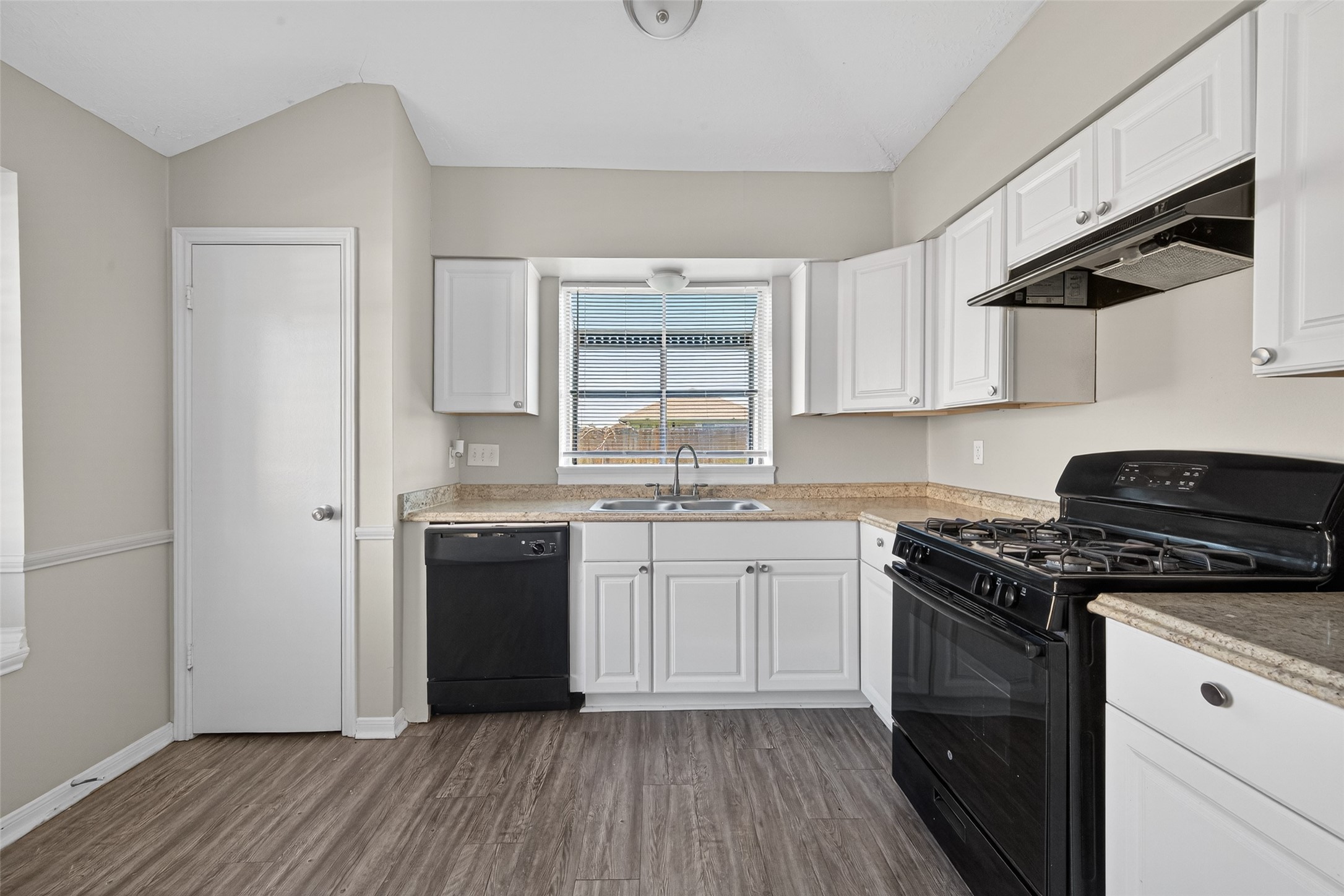 22718 Pebworth Place Spring, TX 77373 - Photo 18 of 45