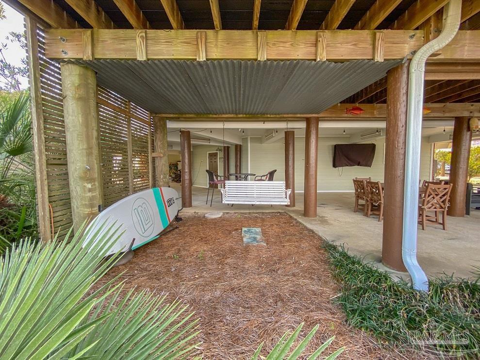 7804 Petersen Point Road Milton, FL 32583 - Photo 35 of 50 Gallery Image 35