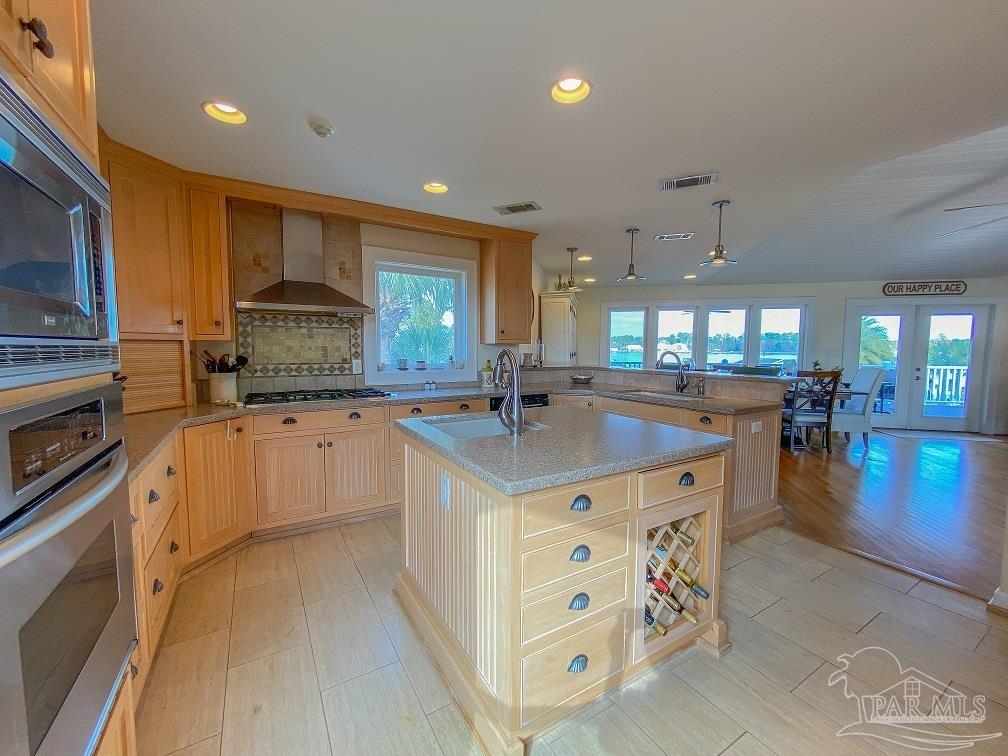 7804 Petersen Point Road Milton, FL 32583 - Photo 10 of 50 Gallery Image 10