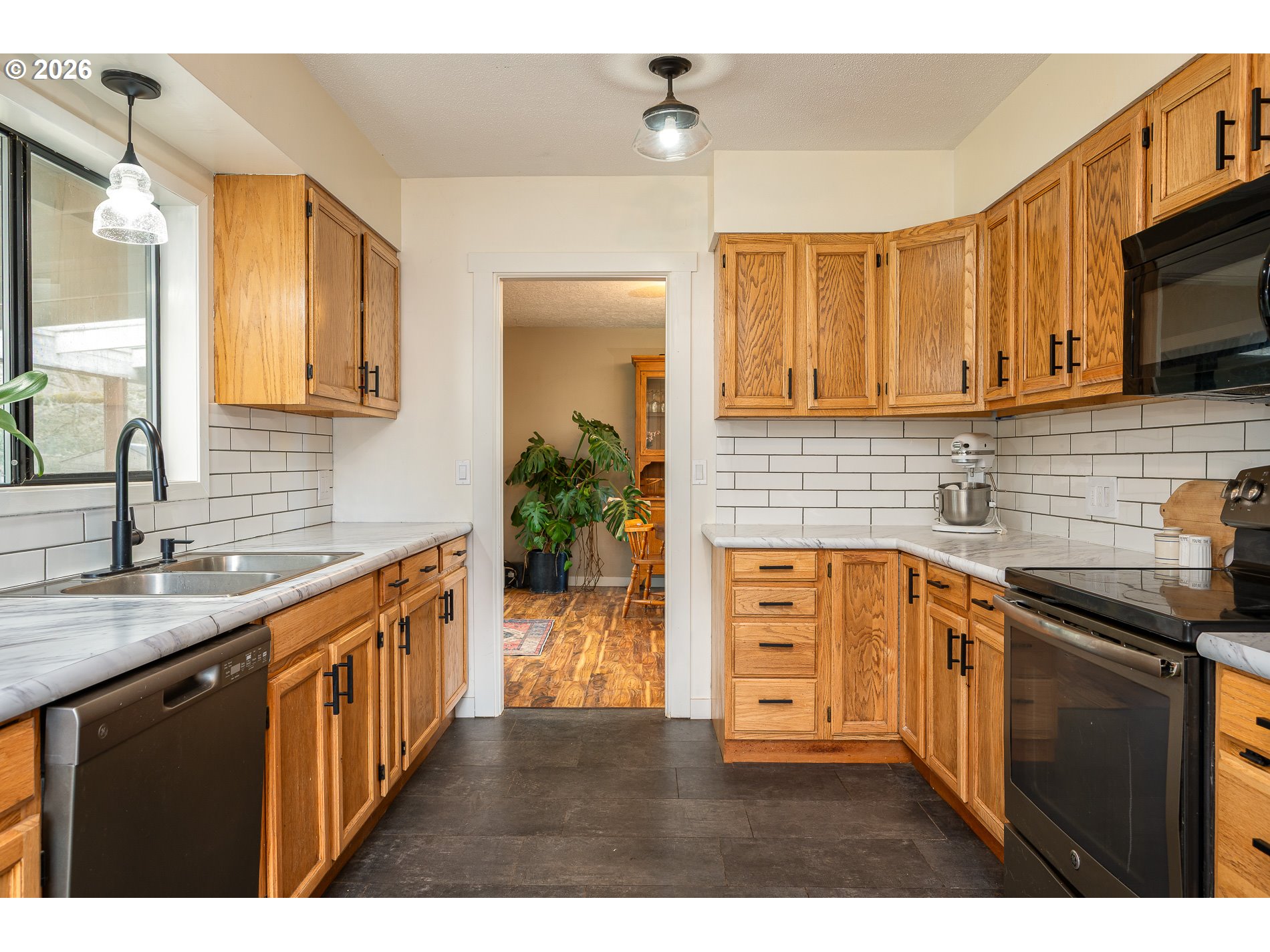 35413 Pittsburg Road St. Helens, OR 97051 - Photo 13 of 28 Kitchen
