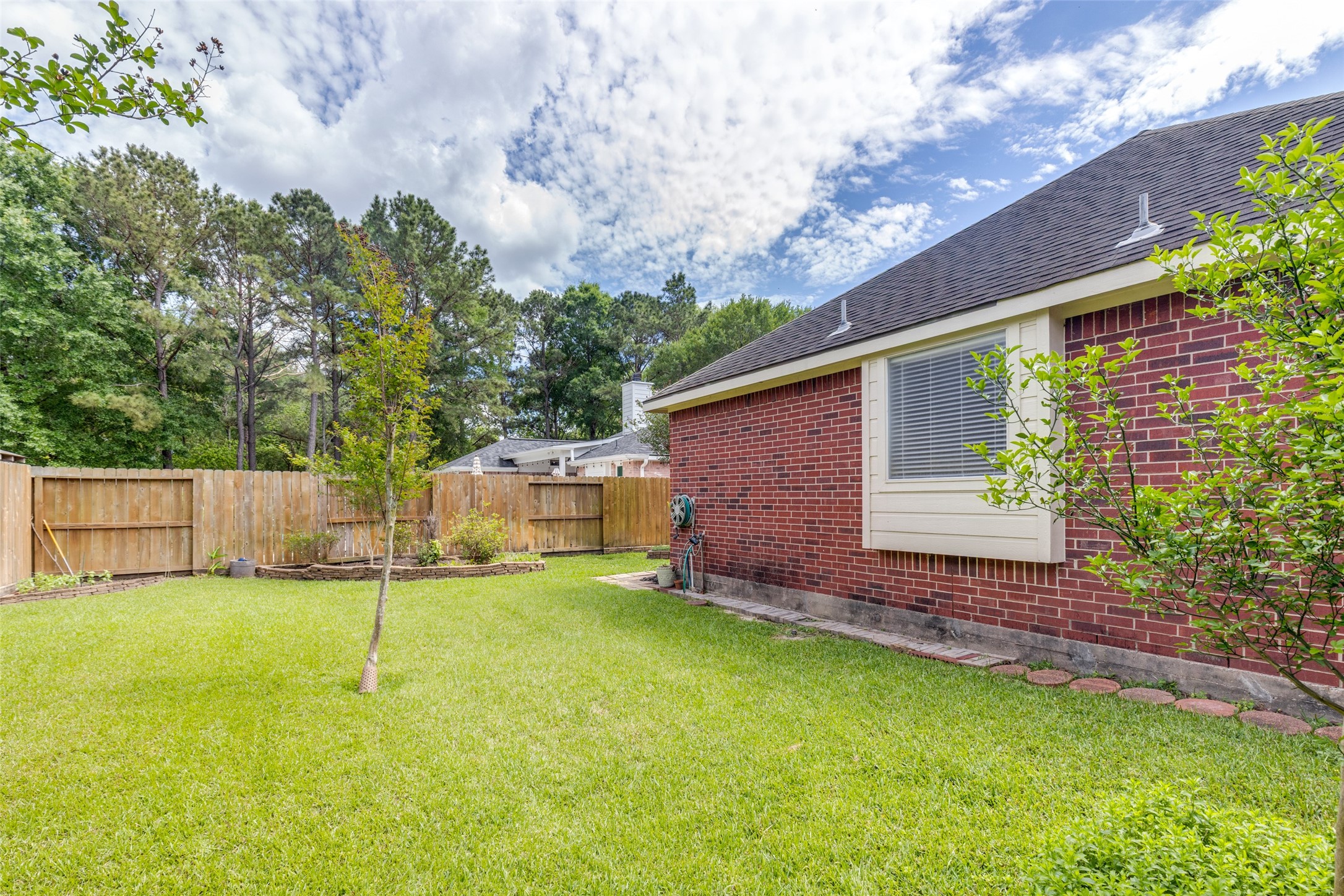 20710 Water Point Trail Humble, TX 77346 - Photo 23 of 29 Back/side yard
