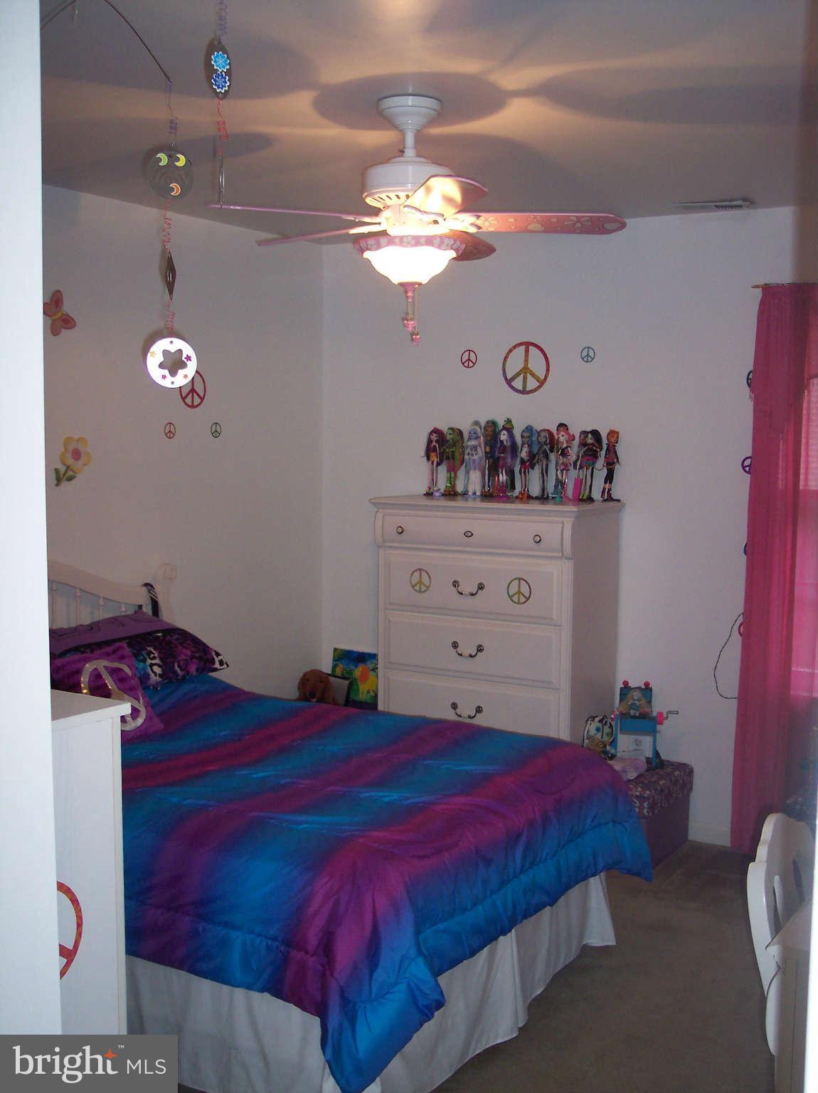 1906 Arundel Road Pasadena, MD 21122 - Photo 14 of 30 Bedroom