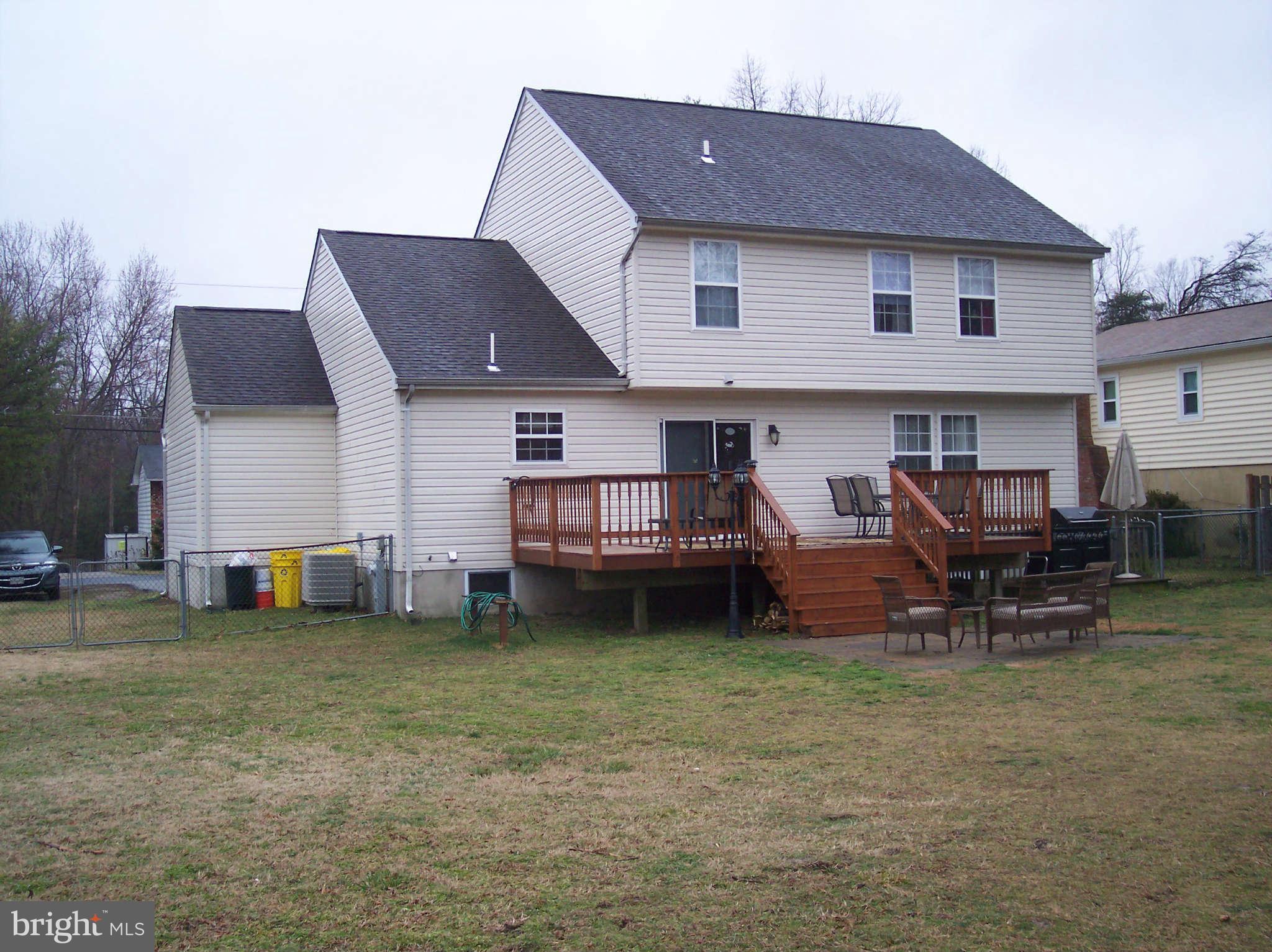 1906 Arundel Road Pasadena, MD 21122 - Photo 25 of 30 Rear View