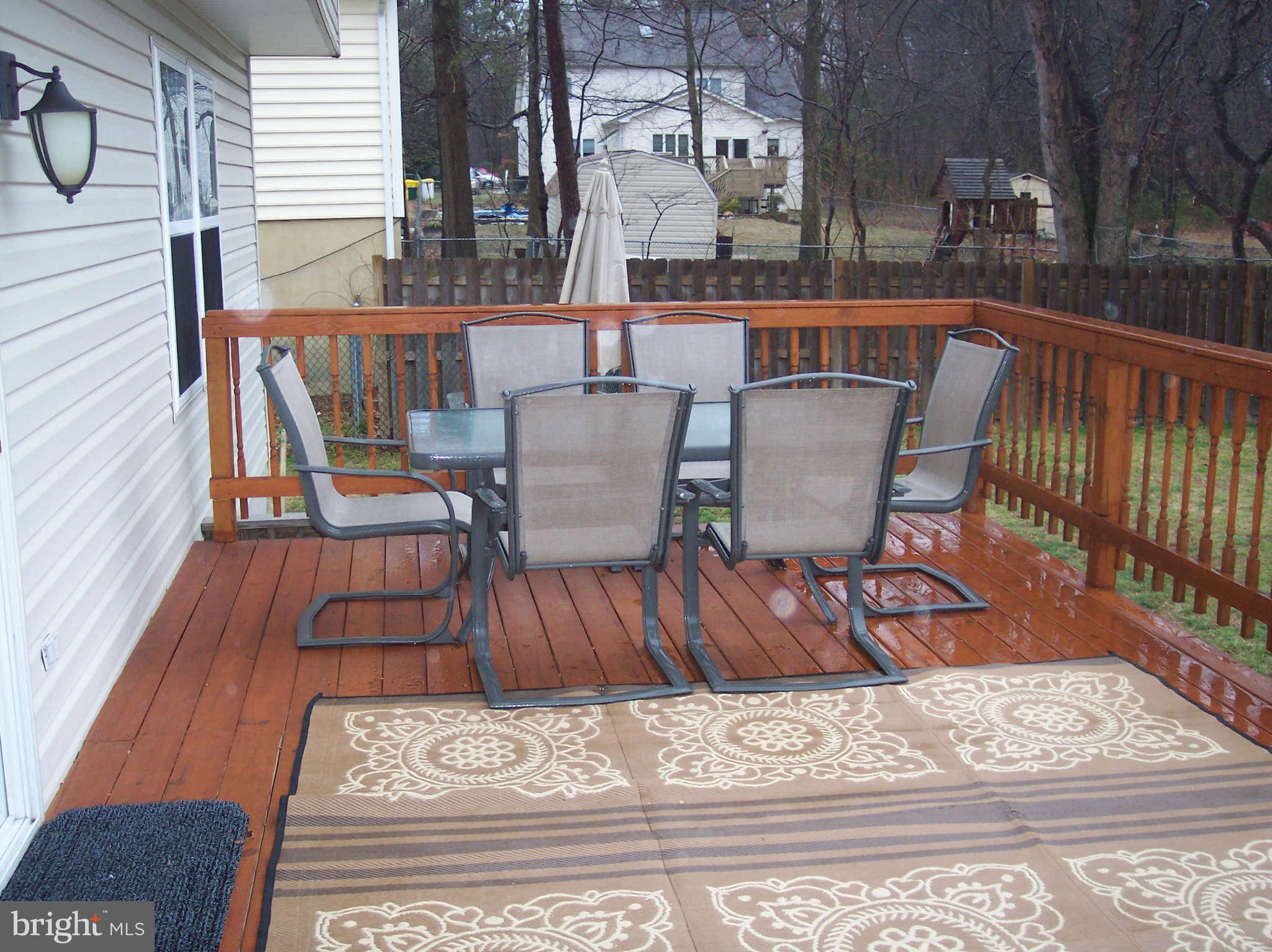 1906 Arundel Road Pasadena, MD 21122 - Photo 26 of 30 Deck)