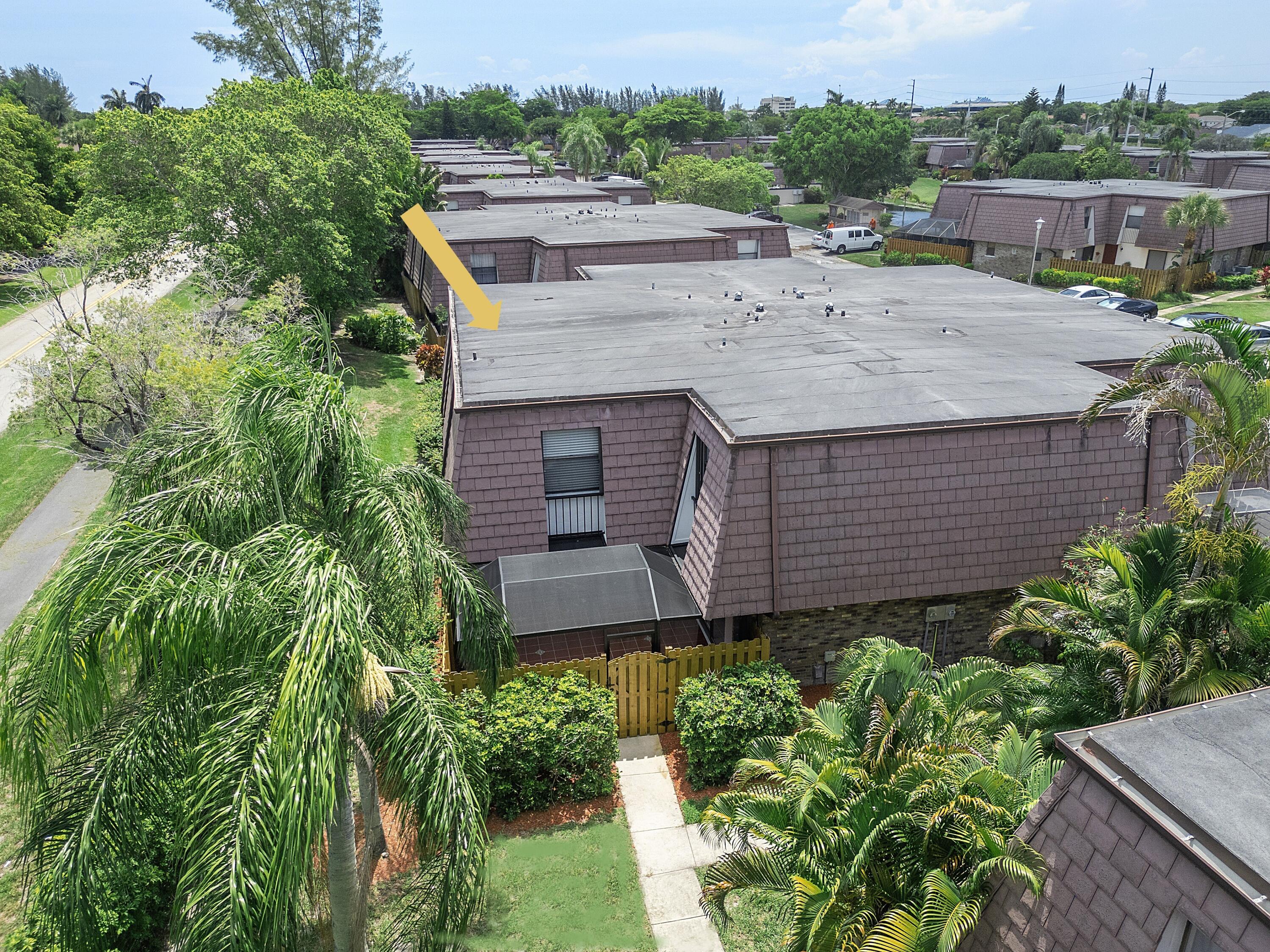 7678 Courtyard Run West Boca Raton, FL 33433 - Photo 37 of 47 Aerial View