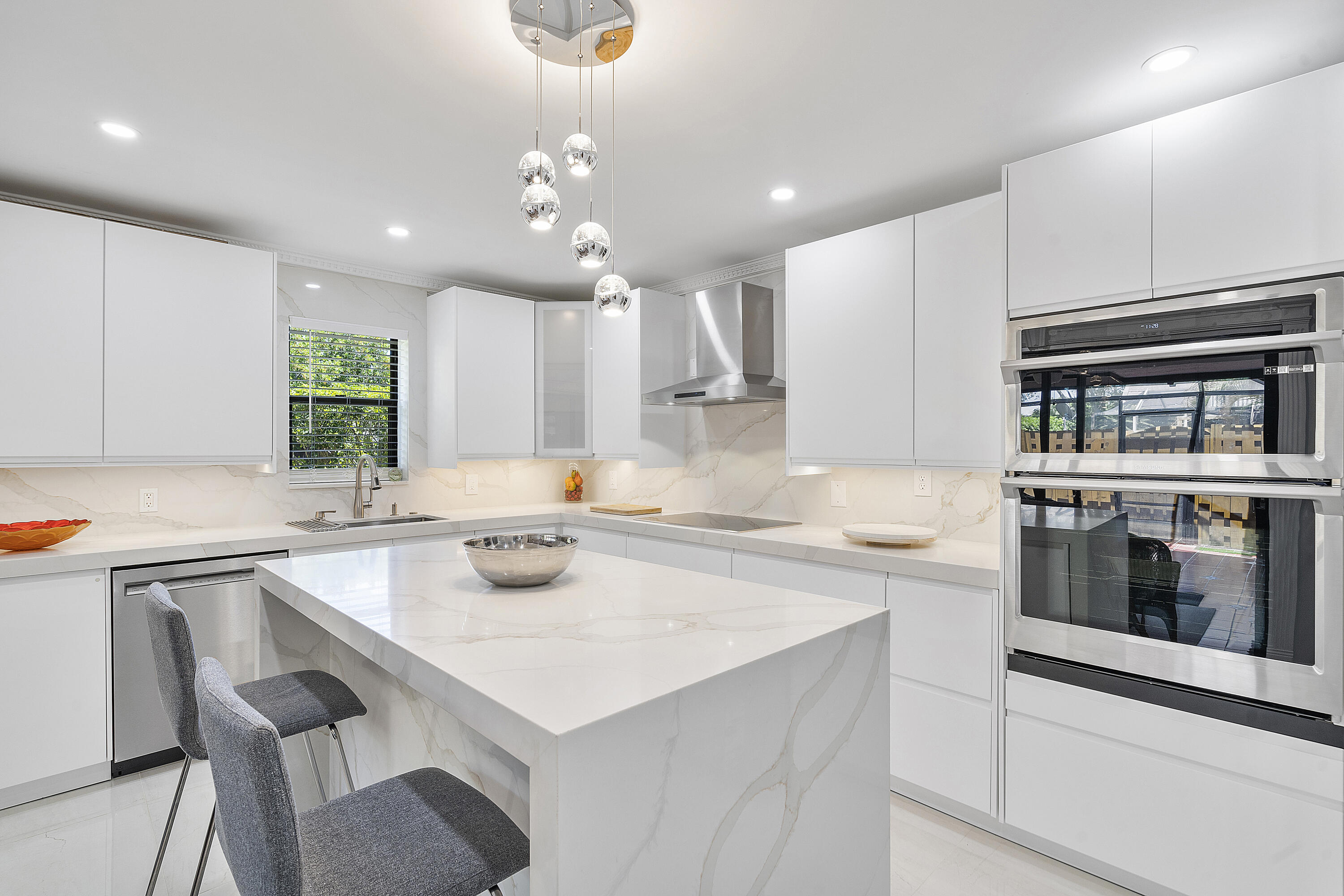 7678 Courtyard Run West Boca Raton, FL 33433 - Photo 6 of 47 Kitchen