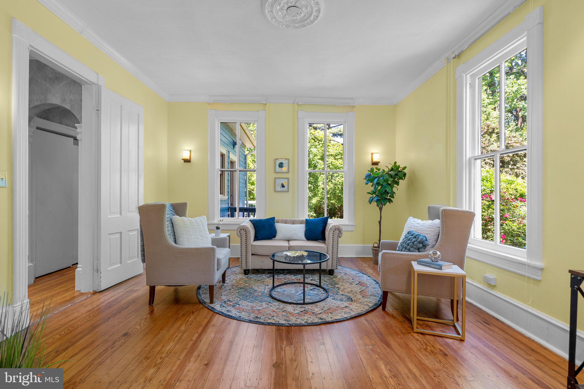 1102 Edgevale Road Silver Spring, MD 20910 - Photo 11 of 47 Large living room with 2 fireplaces