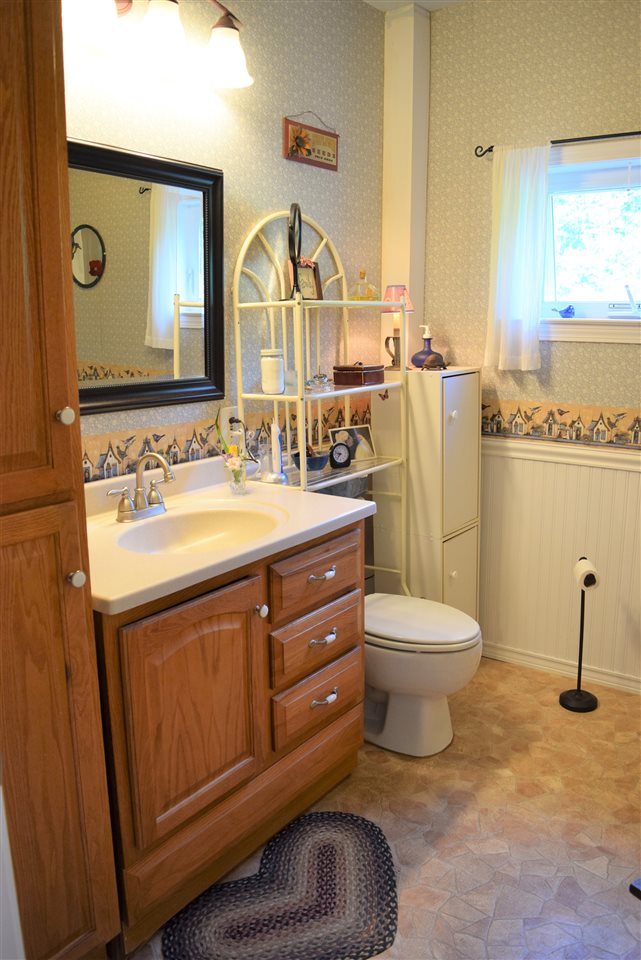 251 Dupont Road Lunenburg, VT 05906 - Photo 17 of 40 Gallery Image 17