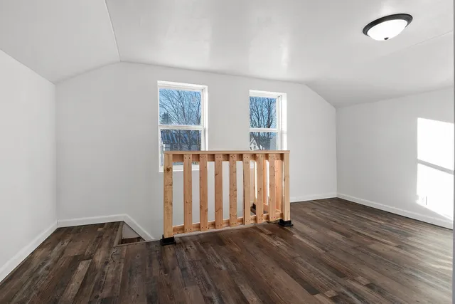 $173,500 | 237 Center Street, Oconto, WI 54153