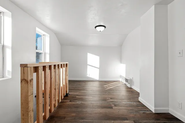 $173,500 | 237 Center Street, Oconto, WI 54153