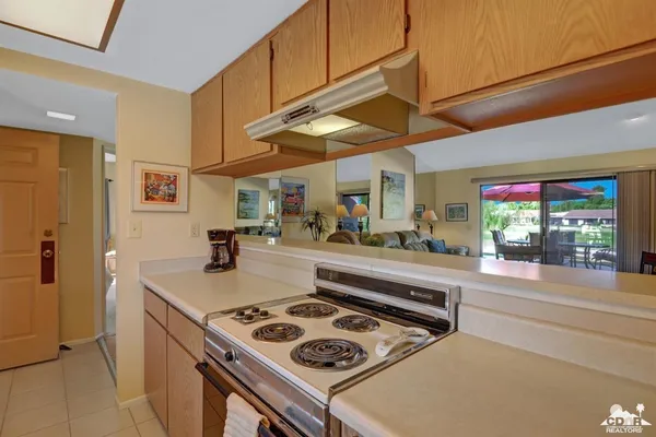 $2,800 | 40461 Bay Hill Way, Palm Desert, CA 92211
