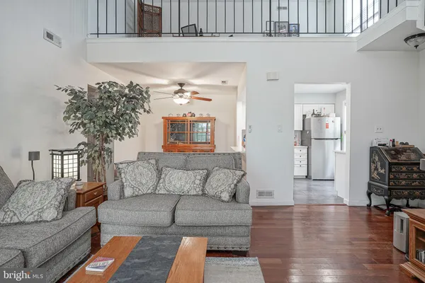 $2,150 | 804 B Sedgefield Drive, Mount Laurel, NJ 08054