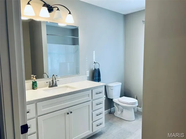 $725,000 | 270 Gala Drive, Hannibal, MO 63401