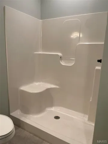 $725,000 | 270 Gala Drive, Hannibal, MO 63401