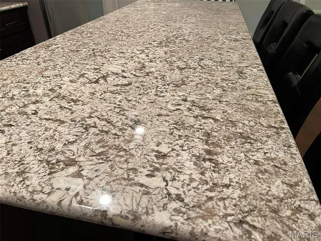 $725,000 | 270 Gala Drive, Hannibal, MO 63401