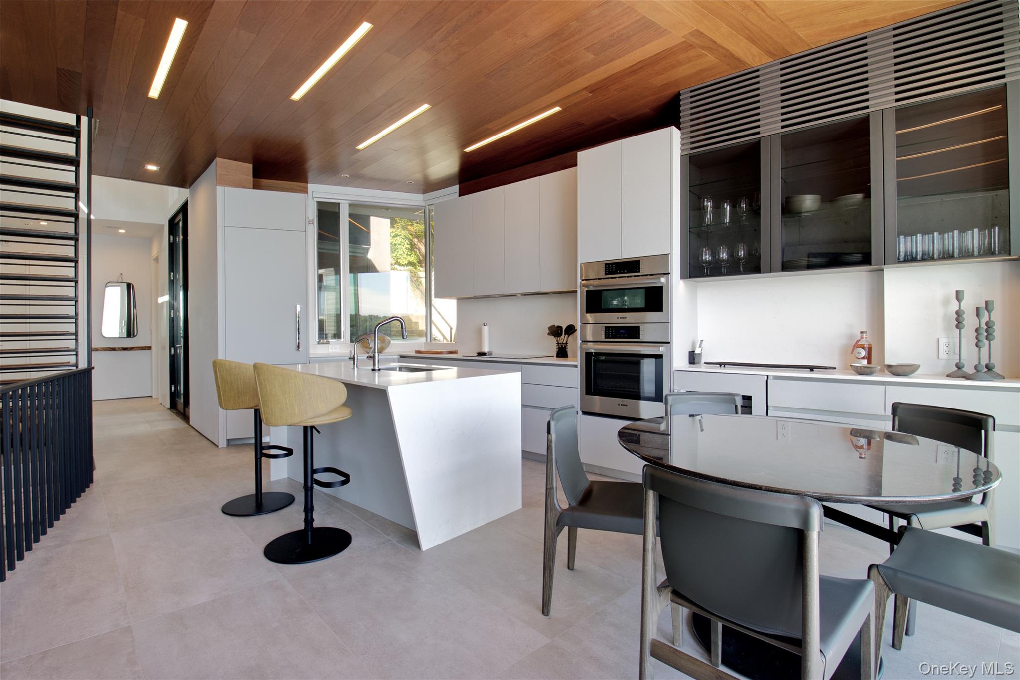 75-34 West Shore Road, Unit 34 Port Washington, NY 11050 - Photo 4 of 22 Kitchen on main level