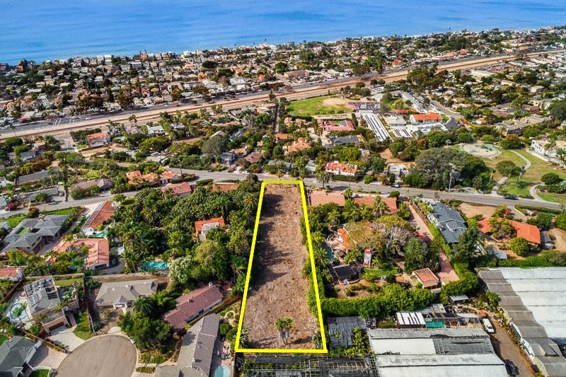 403 Orpheus Avenue Encinitas, CA 92024 - Photo 7 of 8 Gallery Image 7