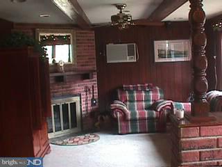 1624 Art School Road Chester Springs, PA 19425 - Photo 2 of 6 Gallery Image 2