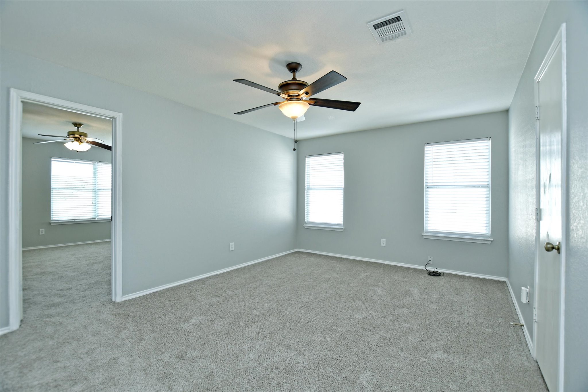 102 Blanco Woods Boulevard Elgin, TX 78621 - Photo 16 of 31 Loft / upstairs living room