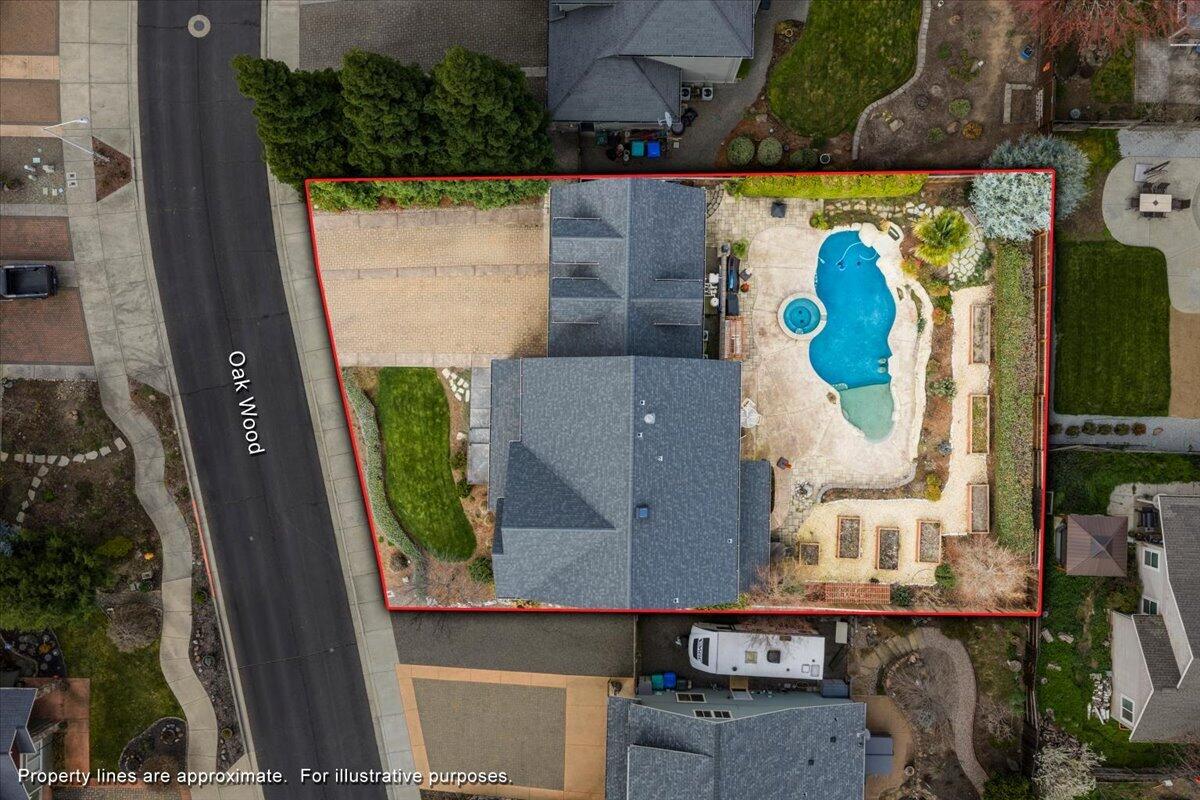 637 Oak Wood Eagle Point, OR 97524 - Photo 41 of 47