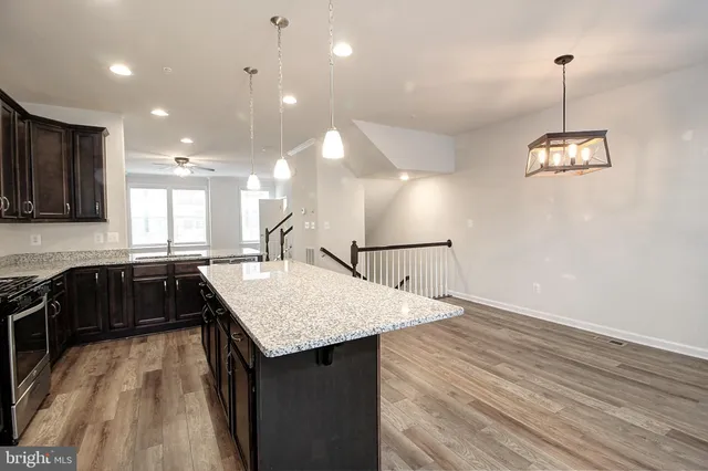 $2,600 | 304 Spring Bank Way, Frederick, MD 21701