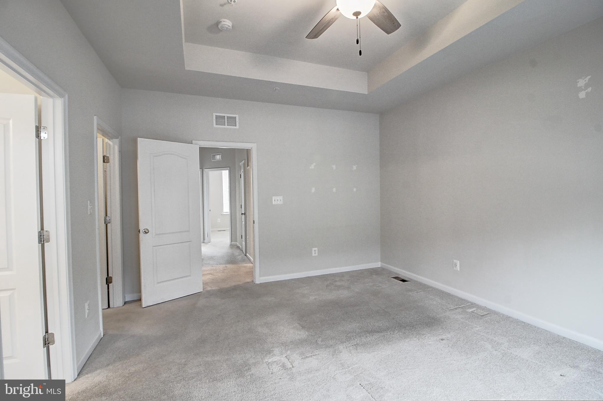 304 Spring Bank Way Frederick, MD 21701 - Photo 20 of 27 an empty room with a empty space