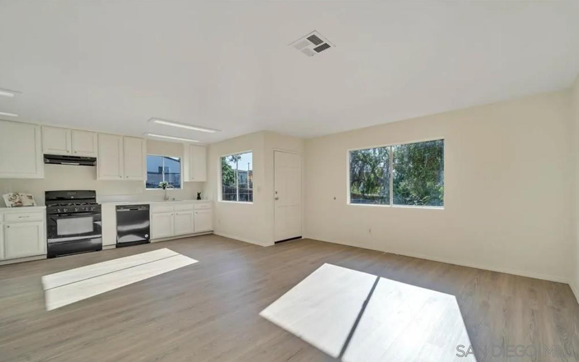 9115 Valencia Street Spring Valley, CA 91977 - Photo 16 of 20