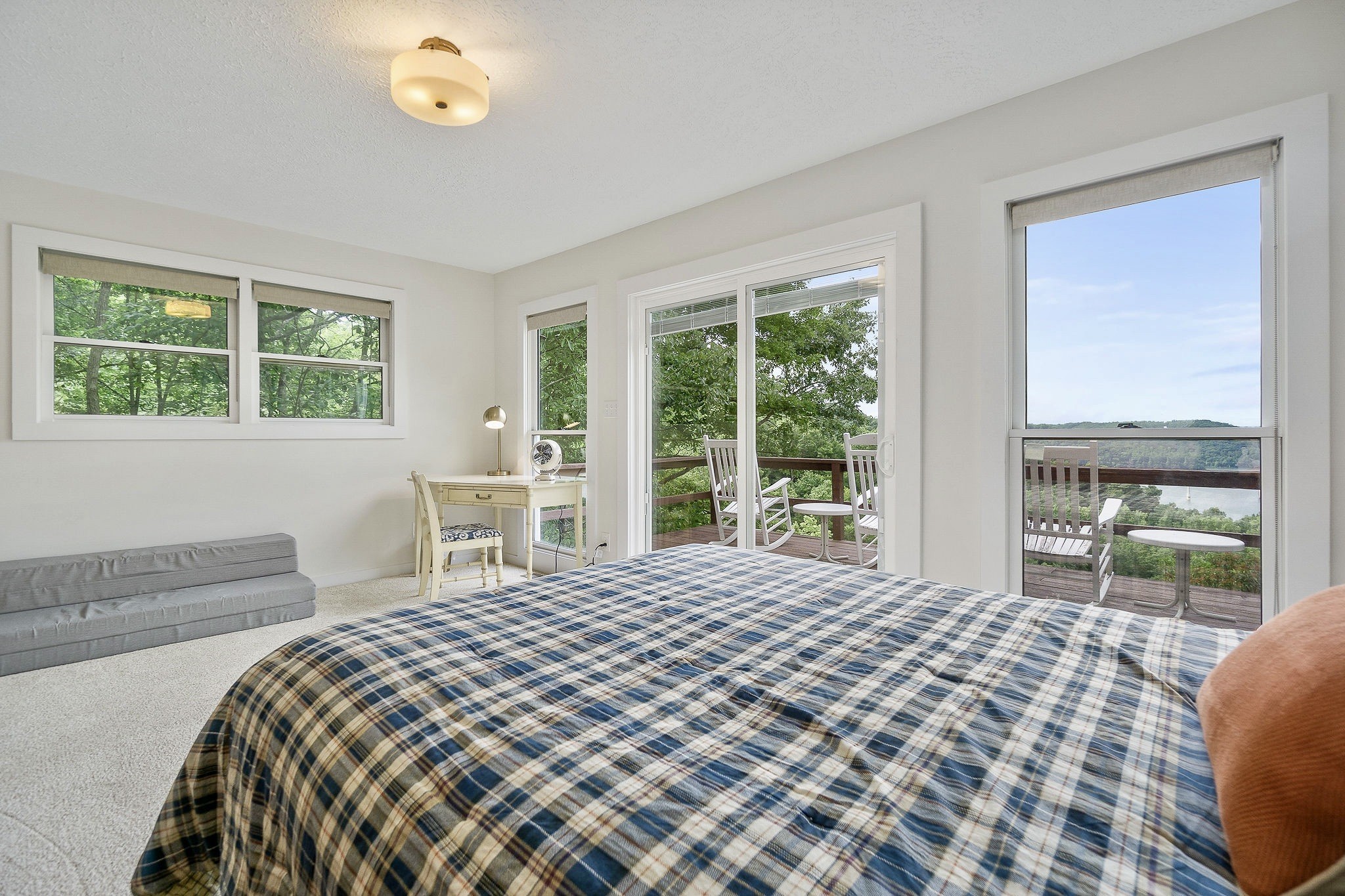 587 East Ridgetop Road Sparta, TN 38583 - Photo 21 of 37 Gallery Image 21
