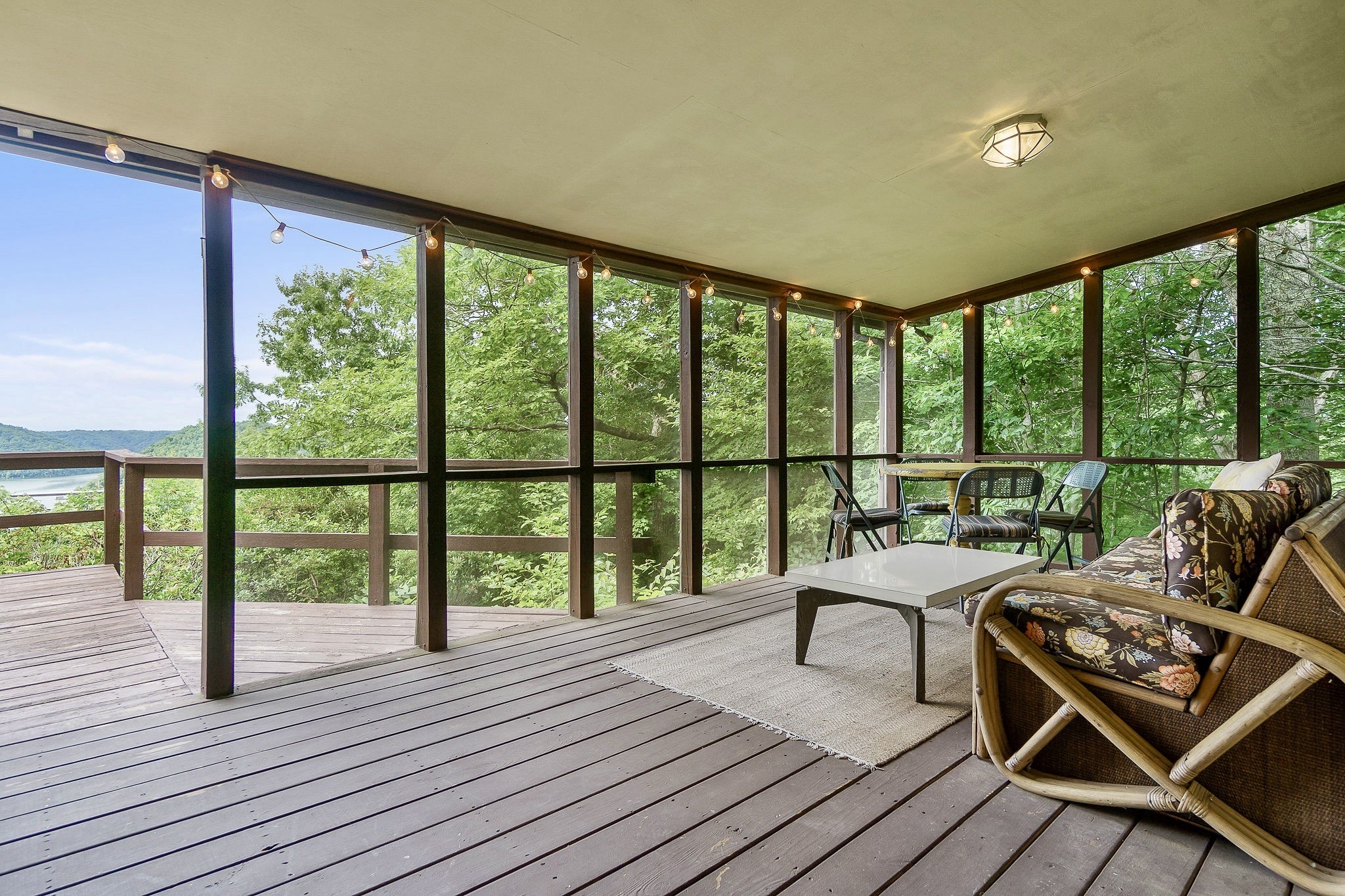 587 East Ridgetop Road Sparta, TN 38583 - Photo 30 of 37 Gallery Image 30