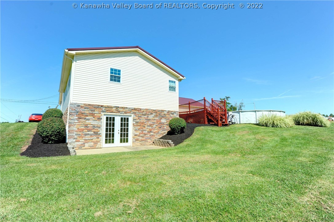 11613 Charleston Road Kenna, WV 25248 - Photo 24 of 28 Gallery Image 24