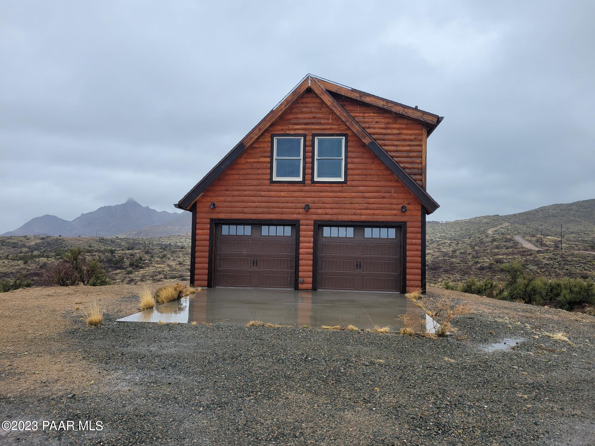14601 Center Fire Road Kirkland, AZ 86332 - Photo 1 of 11 Front View