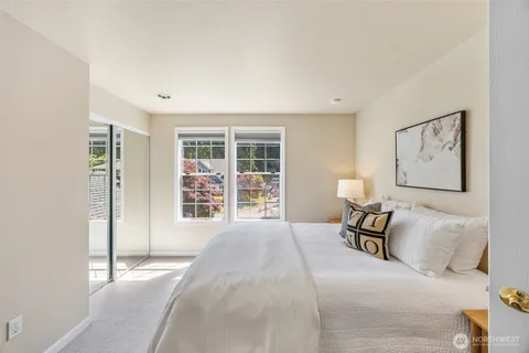 $899,000 | 15720 Southeast 184th Street, Renton, WA 98058
