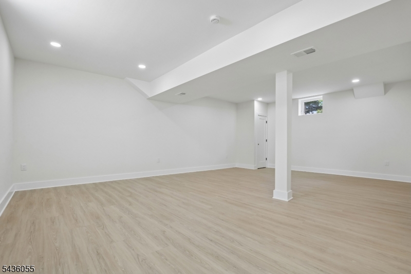 318 Halsey Road Parsippany, NJ 07054 - Photo 35 of 39