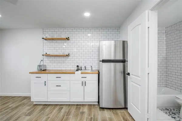 $700 | 1924 Chapman Street, Unit C, Houston, TX 77009