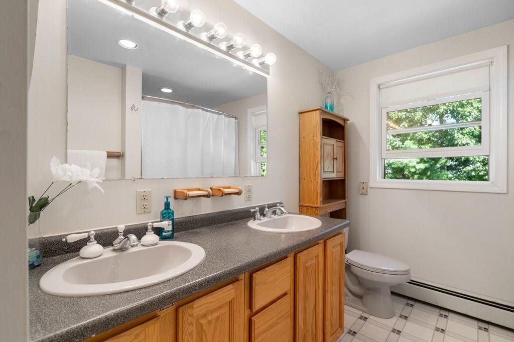 22 Merrifield Street Rowley, MA 01969 - Photo 12 of 19 Gallery Image 12